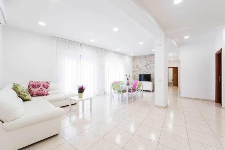 Апартаменти Mediterranean House Неттуно Екстер'єр фото